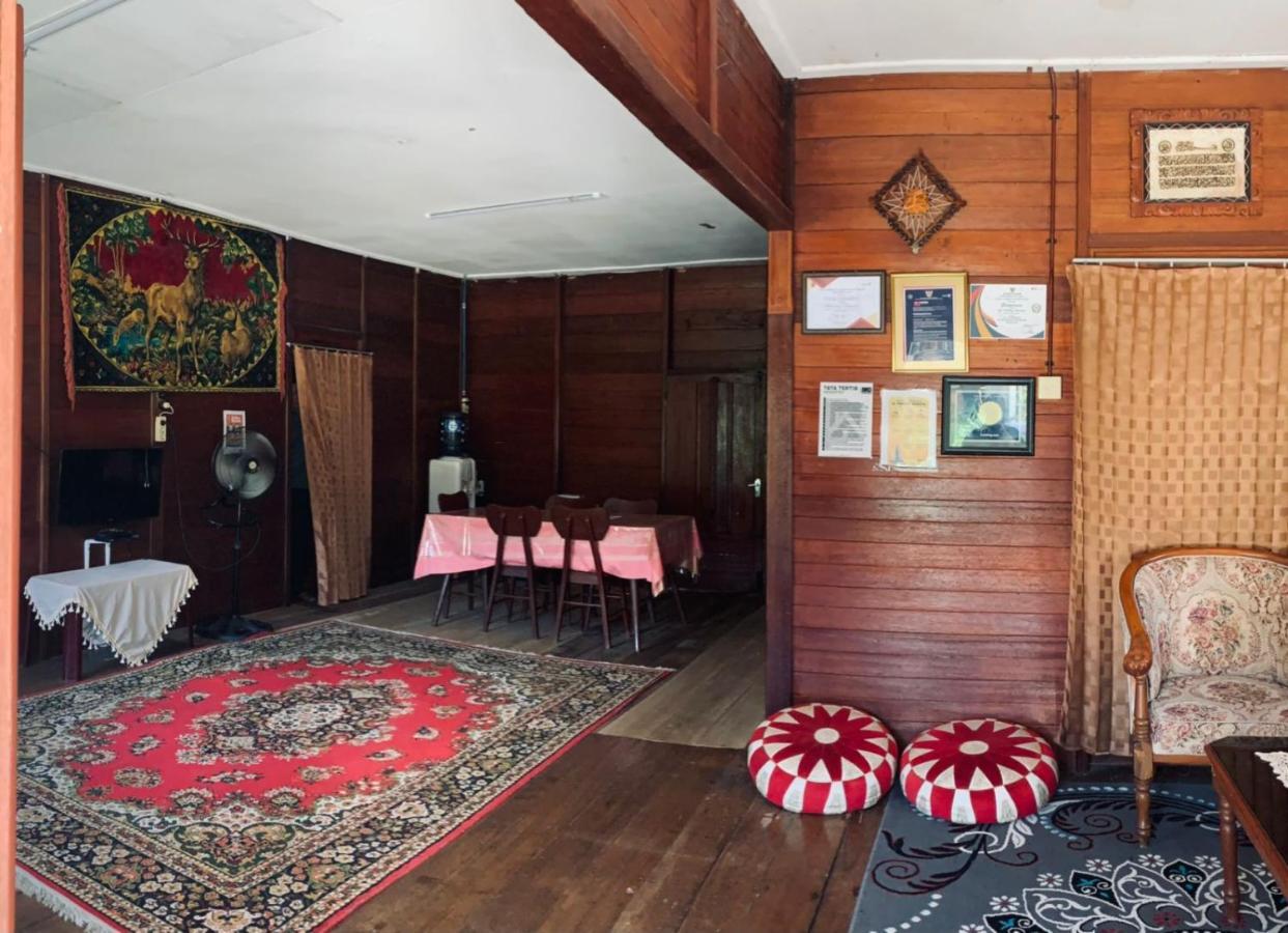 Koto Hilalang Homestay Bukittinggi Exterior photo